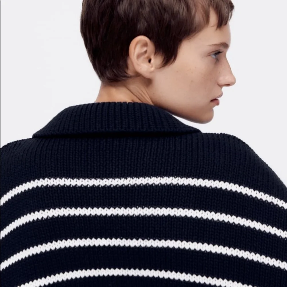 Zara Crop Sweater - Picture 7 of 11